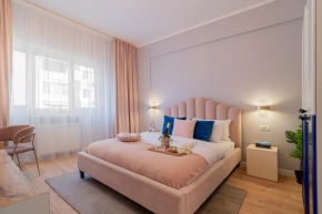 Stunning 2BR with Balcony on Piata Universitatii